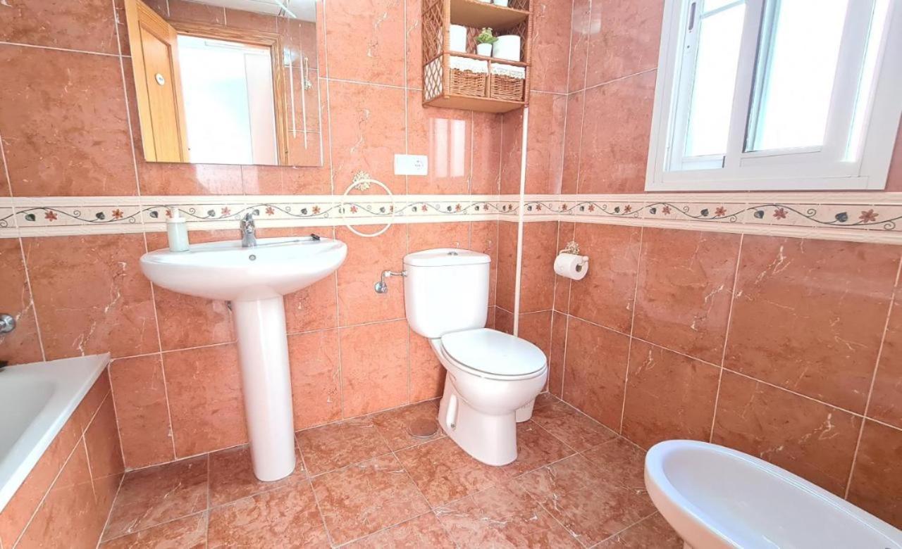 Apartament Burriana Beach Silhouse Nerja Exteriér fotografie